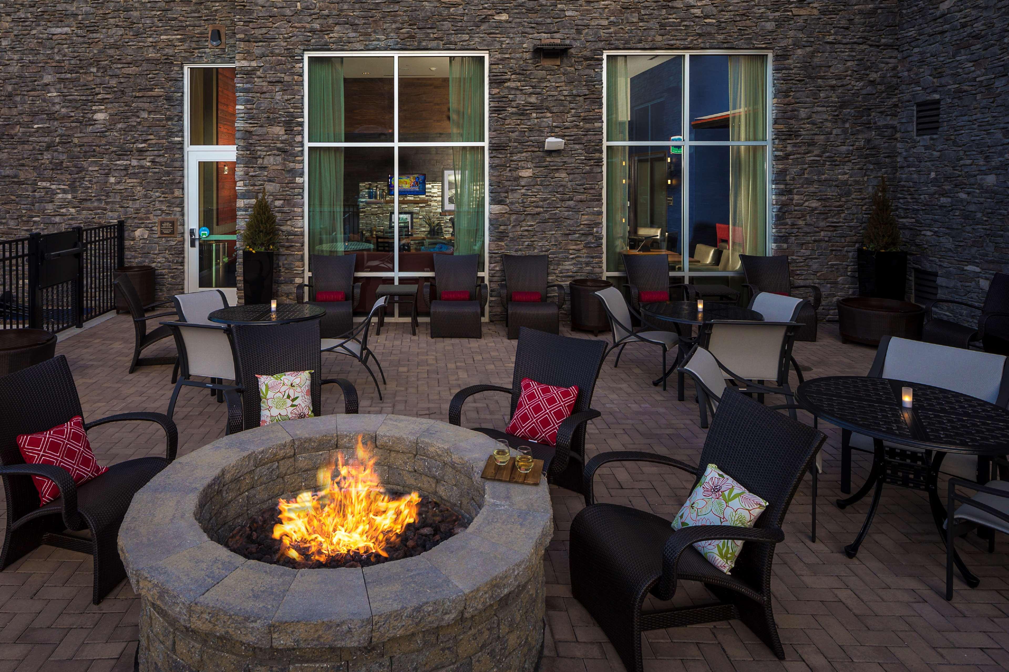 Hampton Inn & Suites-Asheville Biltmore Village, Nc Экстерьер фото