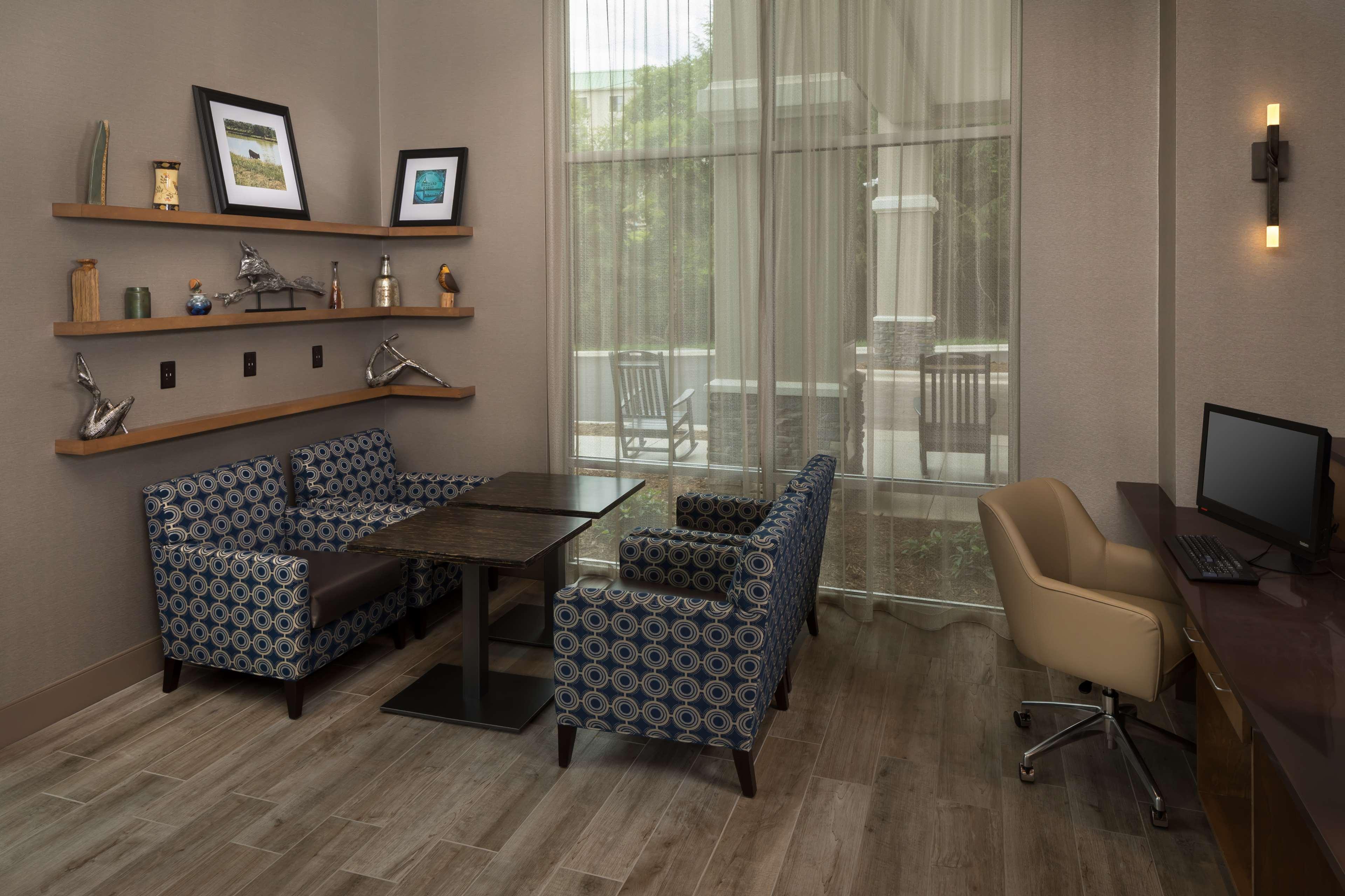 Hampton Inn & Suites-Asheville Biltmore Village, Nc Экстерьер фото