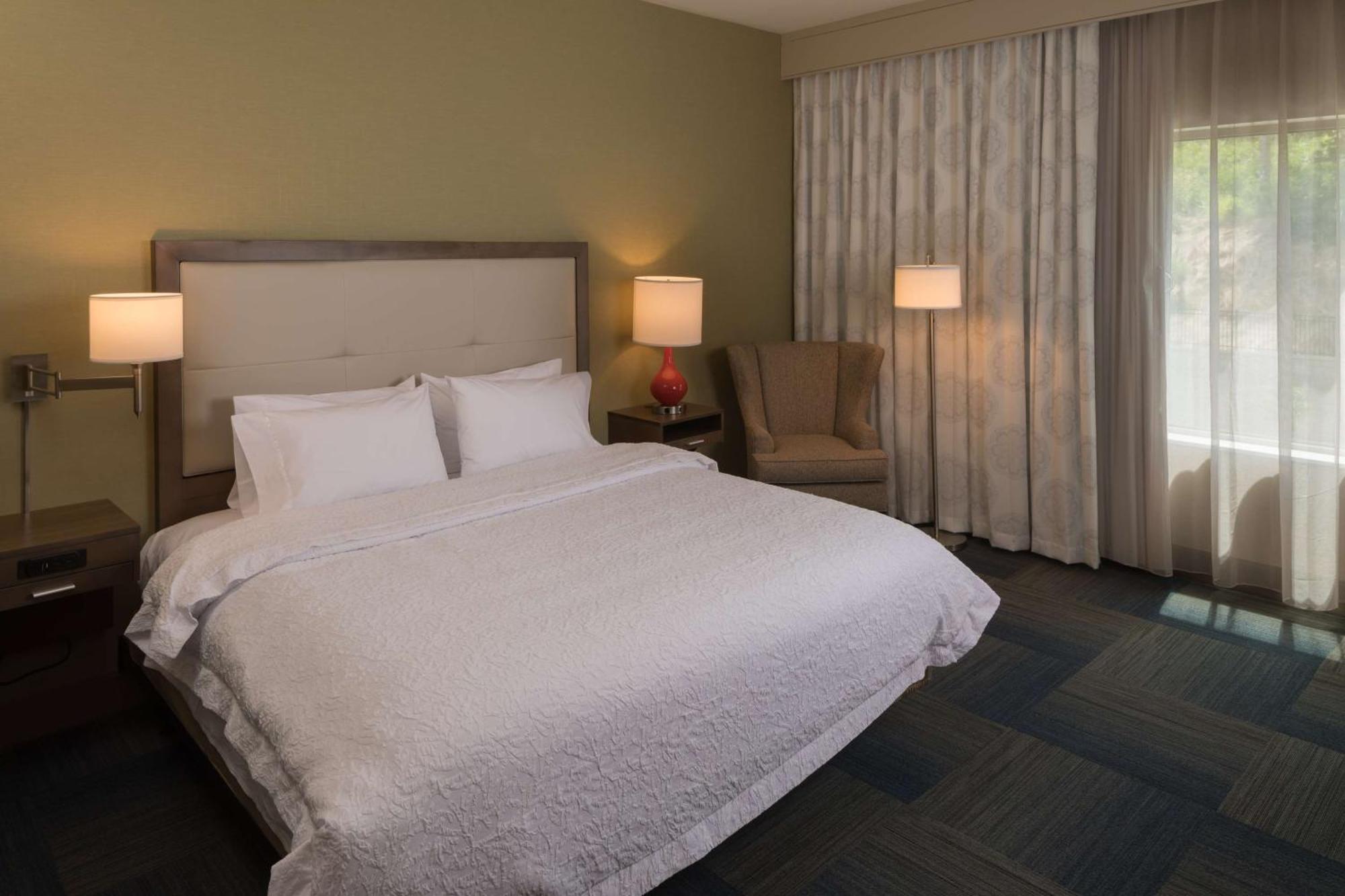 Hampton Inn & Suites-Asheville Biltmore Village, Nc Экстерьер фото