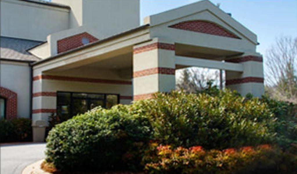 Hampton Inn & Suites-Asheville Biltmore Village, Nc Экстерьер фото